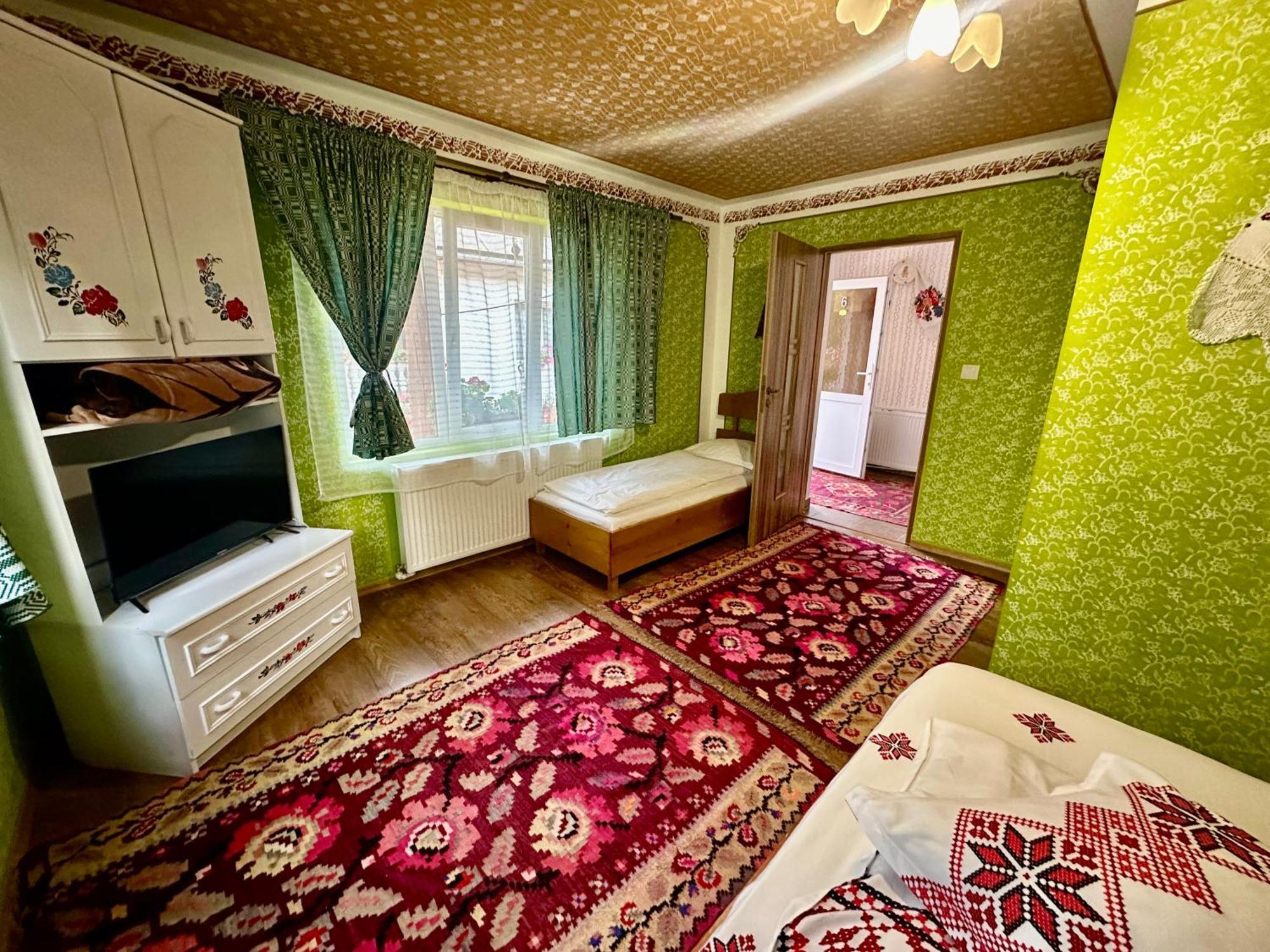 Floare De Maramures 1 Vadu Izei Eksteriør billede